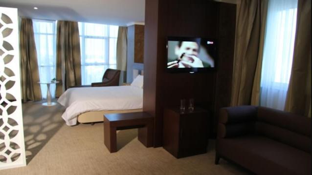Hotel Beni Hamad Bordj Bou Arreridj Exterior photo